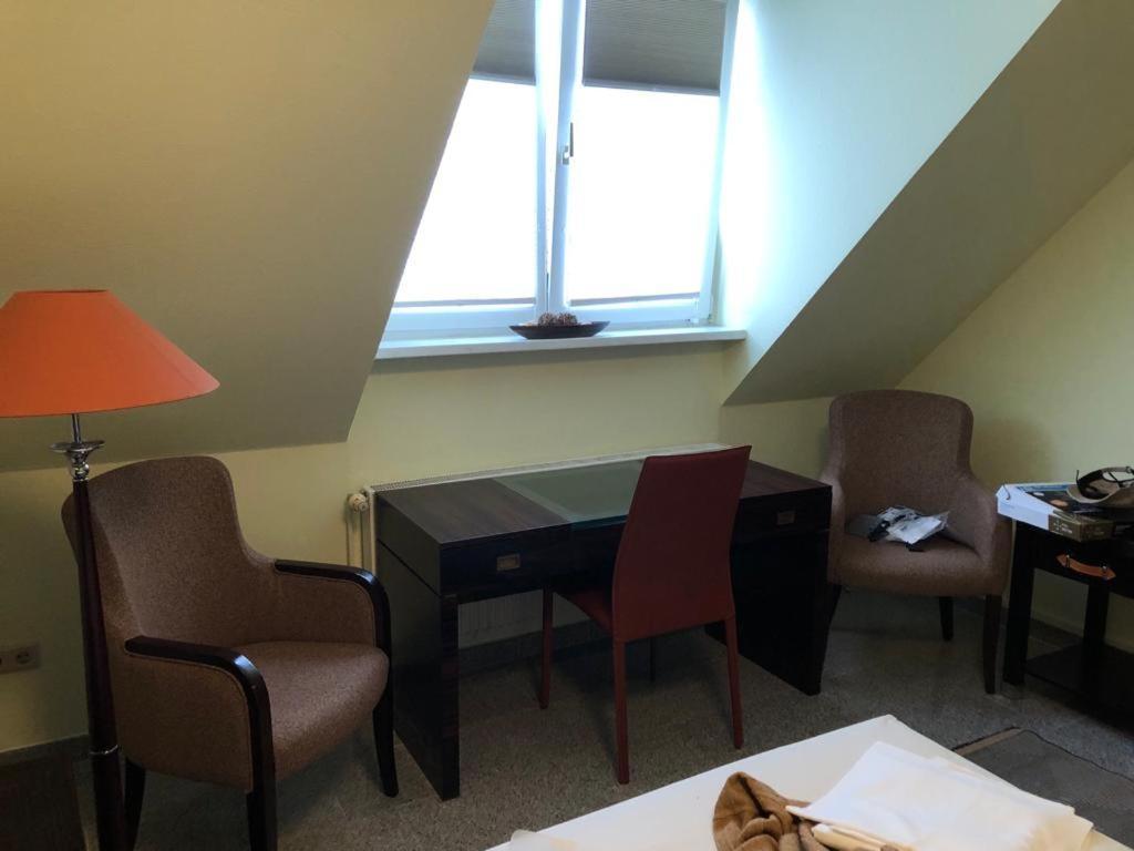 Motel De Winter - Motel - Apartmenthaus - Monteurzimmer คาสทร็อป เราเซล ภายนอก รูปภาพ