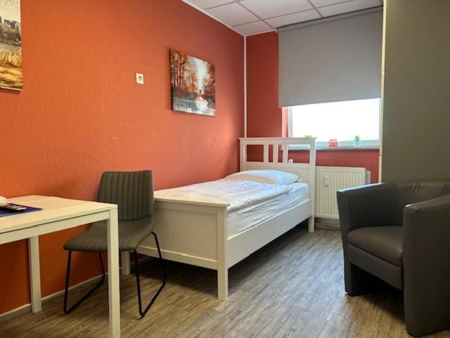 Motel De Winter - Motel - Apartmenthaus - Monteurzimmer คาสทร็อป เราเซล ภายนอก รูปภาพ